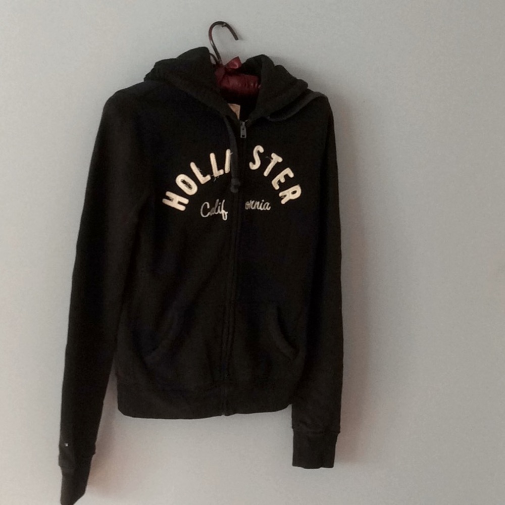 Hollister sweatshirt